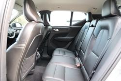 2023 Volvo
XC40 Ultimate B4 Dark