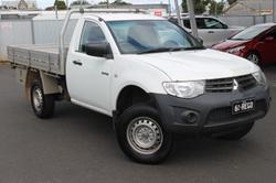 2014 Mitsubishi
Triton GL