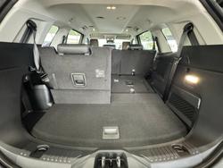 2025 Ford
                Everest Trend