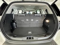 2025 Ford
                Everest Trend