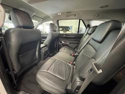2025 Ford
                Everest Trend