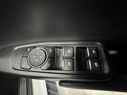 2025 Ford
                Everest Trend
