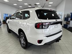 2025 Ford
                Everest Trend