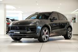 2022 Porsche
Macan S
