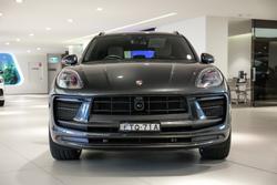 2022 Porsche
Macan S