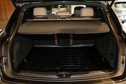 2022 Porsche
Macan S