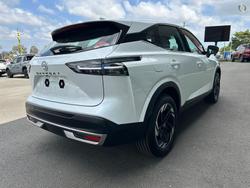 2025 NISSAN QASHQAI ST-L