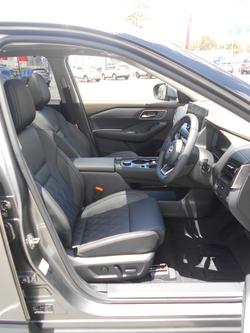 2025 Nissan
X-TRAIL Ti-L e-POWER