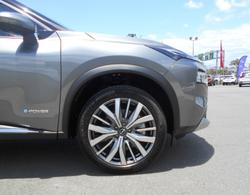 2025 Nissan
X-TRAIL Ti-L e-POWER