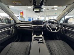 2025 LDV D90 Executive