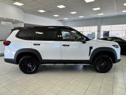 2025 LDV D90 Executive