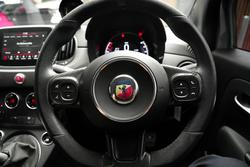 2020 Abarth 695 70 Anniversario