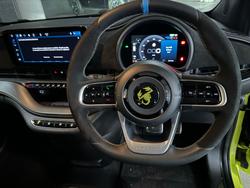 2023 Abarth 500e Scorpionissima