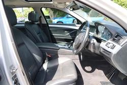 2010 BMW 5 Series 528i