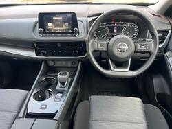 2025 Nissan X-TRAIL ST 2WD