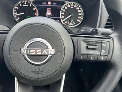 2025 Nissan X-TRAIL ST 2WD