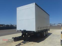 2011 CTS 10 Pallet Bogie Pig Curtainsider Trailer