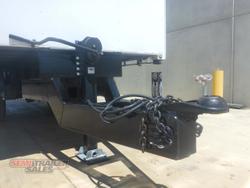 2011 CTS 10 Pallet Bogie Pig Curtainsider Trailer