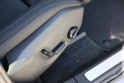 2025 Volvo XC60 Plus B5 Bright