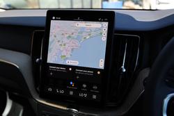 2025 Volvo XC60 Plus B5 Bright