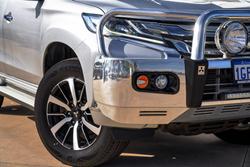 2016 Mitsubishi
Pajero Sport GLS