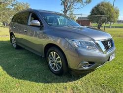 2016 Nissan Pathfinder ST
