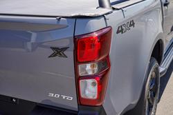 2025 Isuzu D-MAX X-RIDER