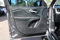 2014 Jeep
Cherokee Trailhawk