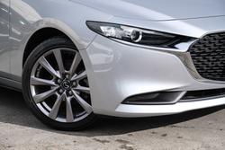 2020 Mazda 3 G20 Evolve