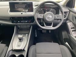 2025 Nissan QASHQAI ST-L
