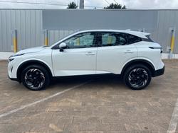 2025 Nissan QASHQAI ST-L