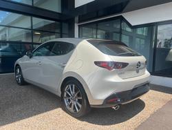 2025 Mazda 3 G20 Touring