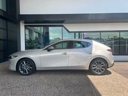 2025 Mazda 3 G20 Touring