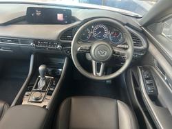 2025 Mazda 3 G20 Touring