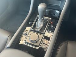 2025 Mazda 3 G20 Touring