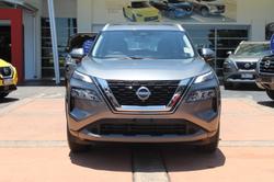 2025 Nissan X-TRAIL ST