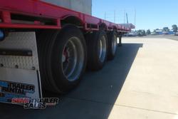 2006 Barker Dropdeck Extendable 41FT - 61FT