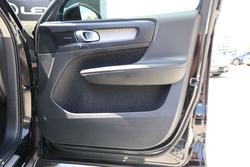 2022 Volvo XC40 T4 Inscription