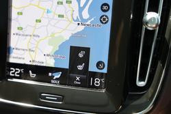 2022 Volvo XC40 T4 Inscription