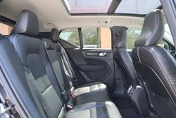 2022 Volvo XC40 T4 Inscription