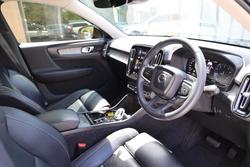 2022 Volvo XC40 T4 Inscription