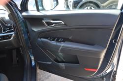 2025 Kia
Sportage SX