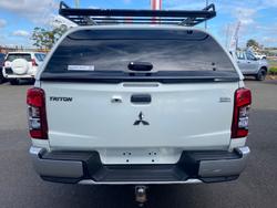2021 MITSUBISHI TRITON GLX (4x4)