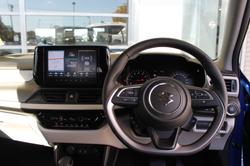 2025 Suzuki Swift Hybrid Plus