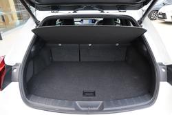 2022 Lexus
                UX250h UX250h Luxury 2.0L Hybrid Auto E-CVT SUV 4146590 003