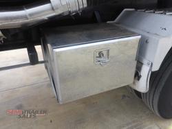 2017 Jamieson Boomer Side Tipper Tanker Road Train Rated