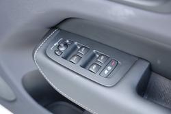 2023 Volvo XC60 Recharge Ultimate T8 Plug-In Hybrid