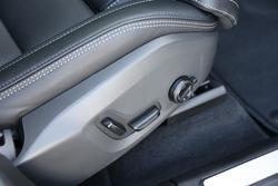 2023 Volvo XC60 Recharge Ultimate T8 Plug-In Hybrid