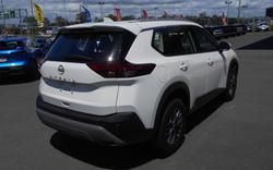 2025 Nissan X-TRAIL ST
