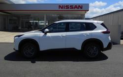 2025 Nissan X-TRAIL ST